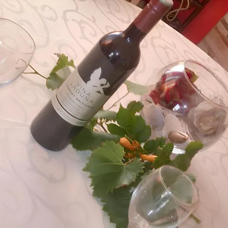 Charming House With Sea View In Potirna, Garden Dom wakacyjny *