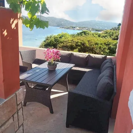 Charming House With Sea View In Potirna, Garden * Vela Luka